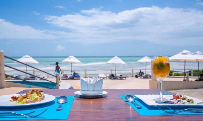 Gede House | Partial Sea View Cottages located in the Coastal Town of Kilifi, Watamu.