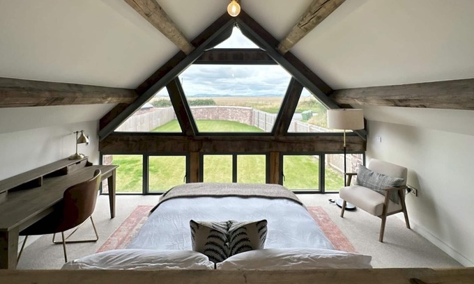 Ross-on-Wye House | Pass the Keys | Beautiful barn conversion in the Wye Valley