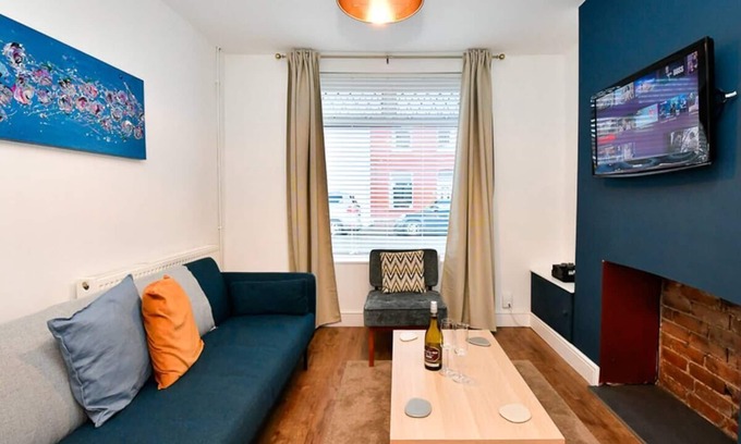 Pontcanna House | Pass the Keys | Cosy 2 bed home in Pontcanna