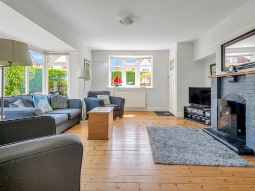 Birchington House | Pass the Keys Little Haven A stunning Bungalow in Minnis Bay