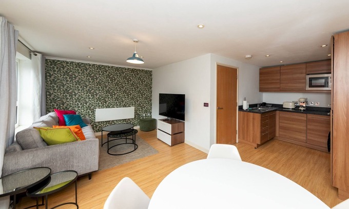 Reading City Centre Apartment | Pass the Keys | Most Popular Location in Central Reading