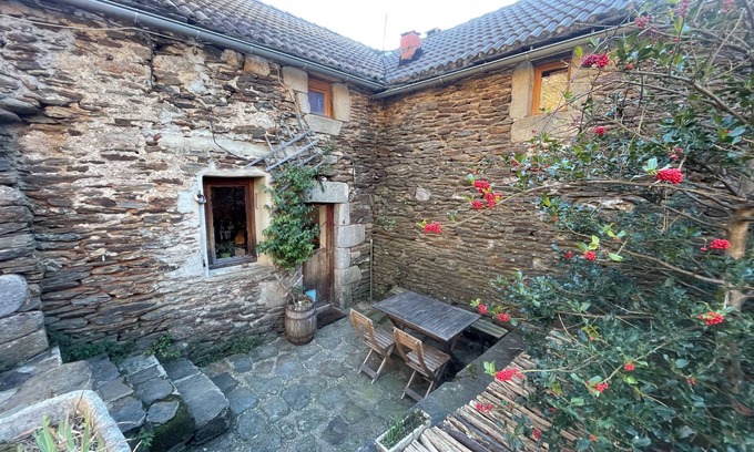 Malons-et-Elze House | Passiflore Gîte