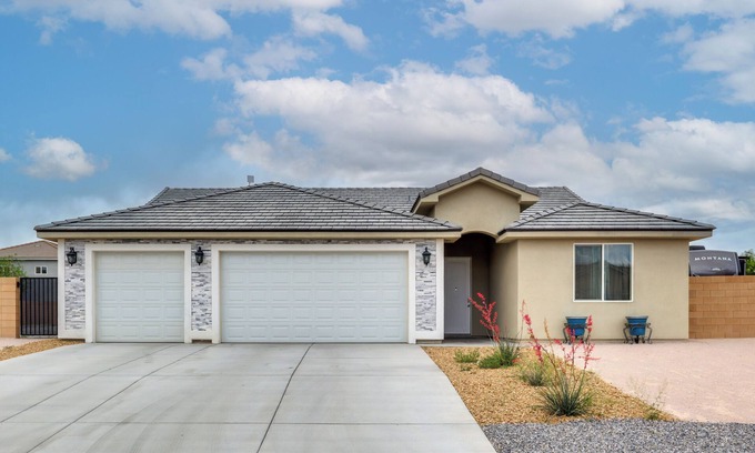 Pahrump House | Patio & Fenced-In Yard: Desert Oasis in Pahrump!