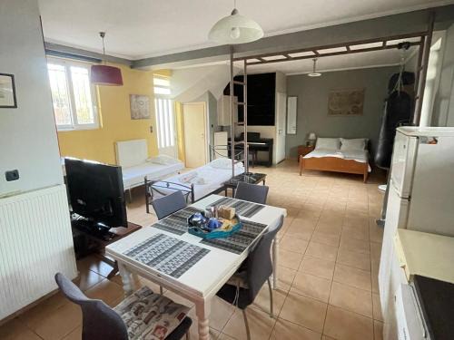 Patras Apartment | Patras - Independent Studio in Quiet Area