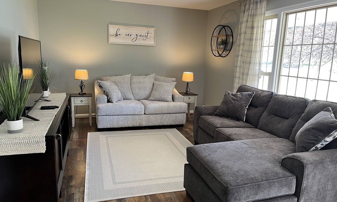 Oneonta House | Patten Place - Close to everything in Oneonta - clean, updated private home.
