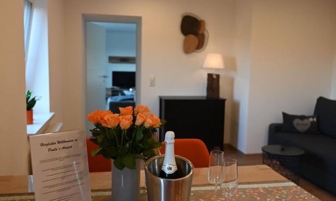 Daun Apartment | Paula's Auszeit - 2-bed apartment, bath/toilet, 1 bedroom for up to 4 people