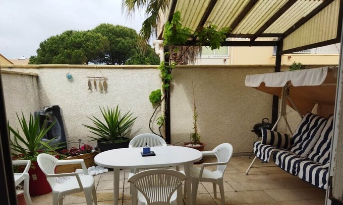 Cap d'Agde Cabin | pavilion with terrace and garage 200m from the beach richelieu
