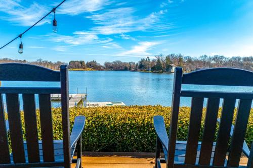 Paw Paw House | Paw Paw Fall Getaway Wine Fest and Apples!