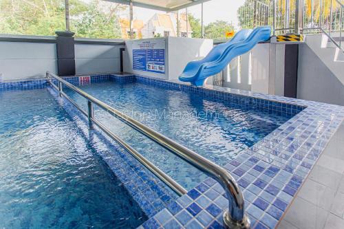 Taman Tanjung House | PD 4R3BR 20pax Private Pool Near To the beach