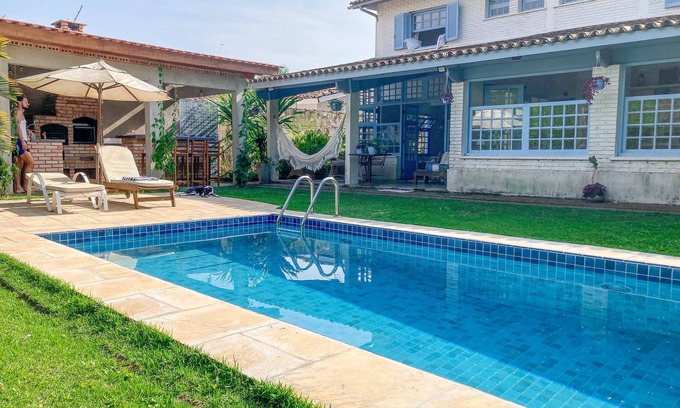 Jardim Virginia House | Pe na Areia Enseada a 1 Minuto a pé da Praia