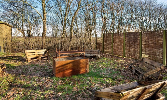 Rutsker Apartment | Peace and closeness to nature in this beautiful vacation home in the north of Bornholm.