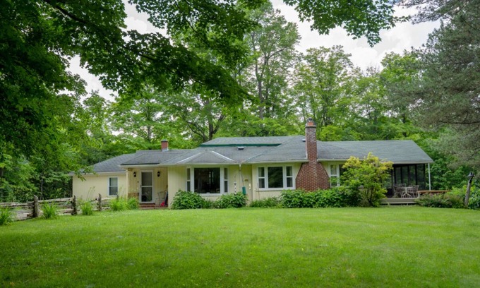 Mulmur House | Peace and tranquillity in the Hills of Mulmur