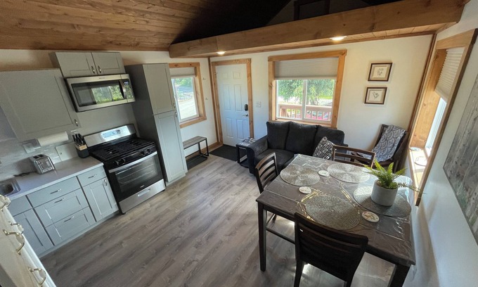 Soldotna Cabin | Peaceful Acres Cabin 6 - Birch Hideaway