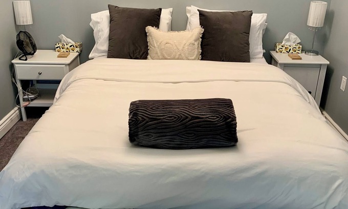 East Kildonan House | Peaceful Bay Getaway! The entire lower level private guest suite is all yours!