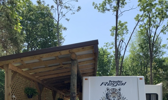 Andersonville House | Peaceful Camper on the “High Bridge Trail”