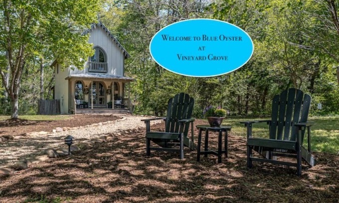 Irvington House | Peaceful cottage in the quaint Town of Irvington!