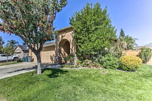 Fresno House | Peaceful Fresno Home, Near Popular Wineries!