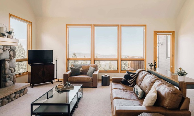 Evergreen House | Peaceful Getaway with Hot Tub - Views - Evergreen