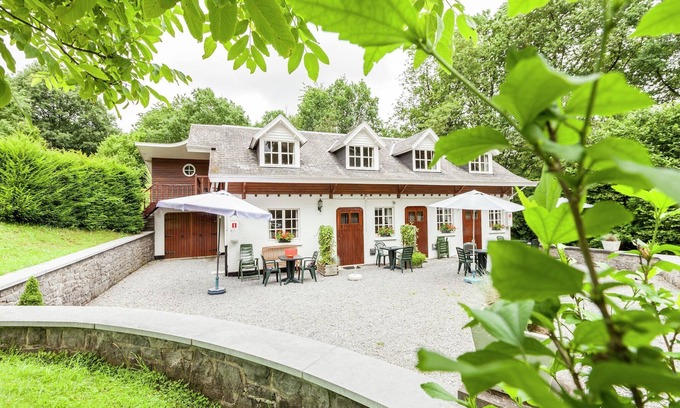 Bohon Apartment | Peaceful Nature Stay in Bohon