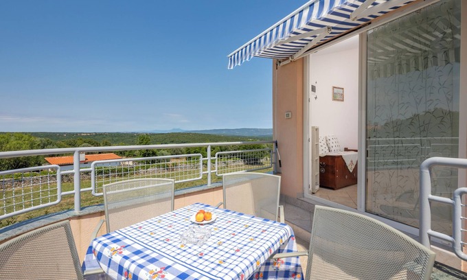 Kavran Apartment | Peaceful Retreat With Terrace 2, Kavran, Croatia