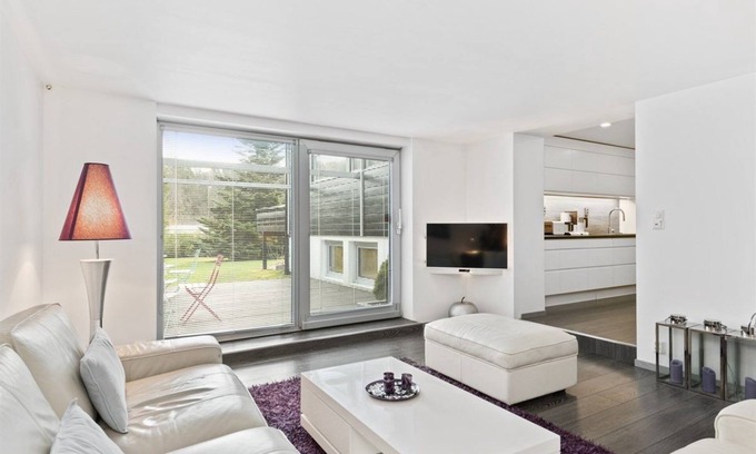 Voss Apartment | Peak Apartments