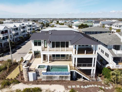 Wrightsville Beach House | Pearl in the Sand by Bryant Real Estate