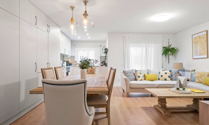 Cascais Apartment | Pearl of Cascais: Spacious Quiet Home w/DT Access