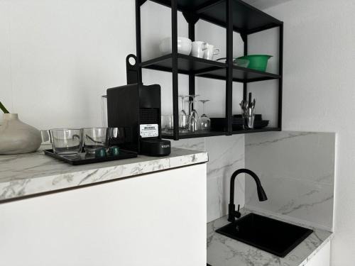 Pieterlen Apartment | PEARL02 Pearl Arbor Studio 2