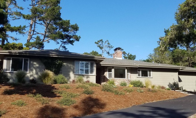 Del Monte Forest House | Pebble Beach Getaway