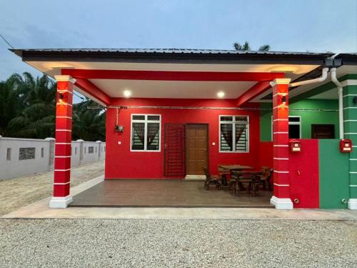 Serom House | Pelangi Highway Homestay Merah, A1
