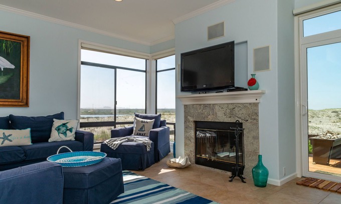 Moss Landing Condo | Pelican 54: Relax with an ocean view.