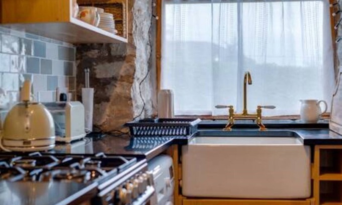Warton Cottage | Penny Post Cottage - charming character cottage on the edge of the Lake District