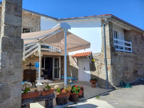 A Teixeira House | Pensión O Corazón da Ribeira Sacra