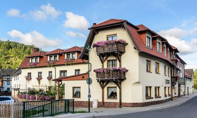 Eichicht House | Pension Zur Grünen Eiche