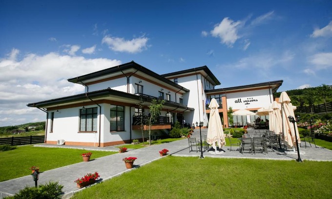 Iasi House | Pensiunea All Seasons