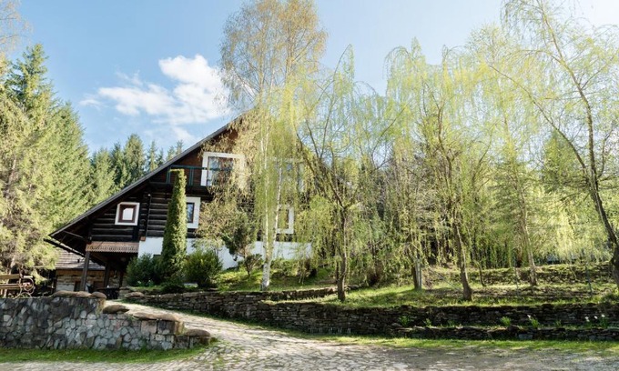 Manastirea Humorului House | Pensiunea Casa Bunicilor