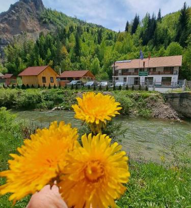 Bicaz-Chei House | Pensiunea Cheile Șugăului