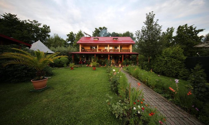 Horezu House | Pensiunea Criveanu