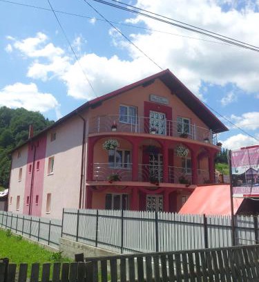 Bucsoaia House | Pensiunea Floare de Bucovina