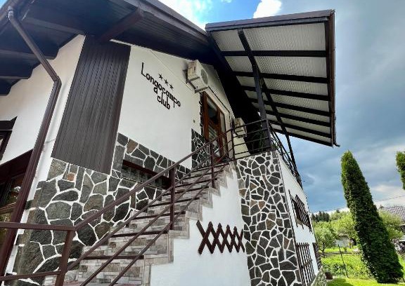 Campulung Hotel | Pensiunea Longocampo