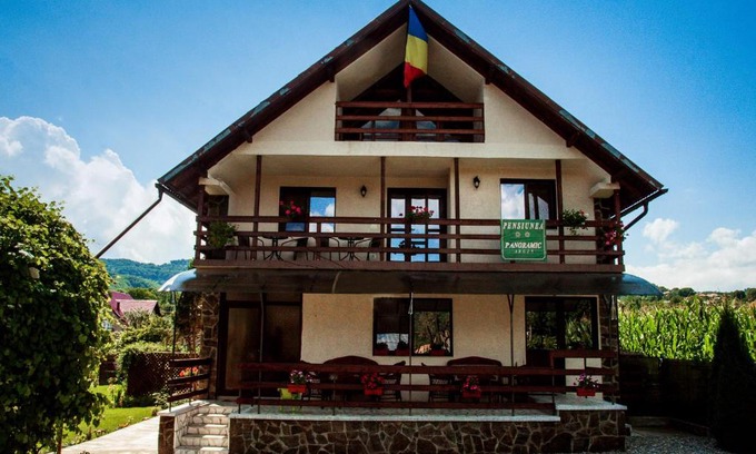 Corbeni House | Pensiunea Panoramic