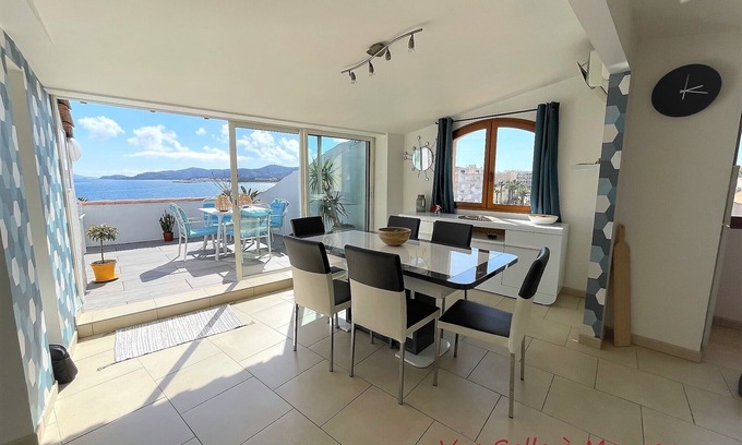 Le Lavandou Apartment | Penthouse 50m from beach in centre of le Lavandou