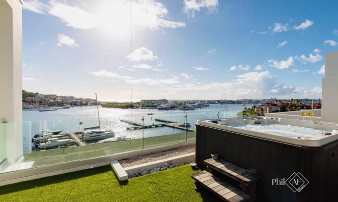 Cole Bay Apartment | Penthouse de Luxe-vue Incroyable-jacuzzi
