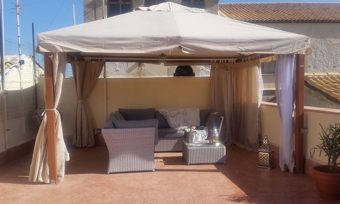 Ortigia Apartment | Penthouse Imaginarium, 2 bedrooms, 2 bathrooms, very big terrace with gas BBQ.