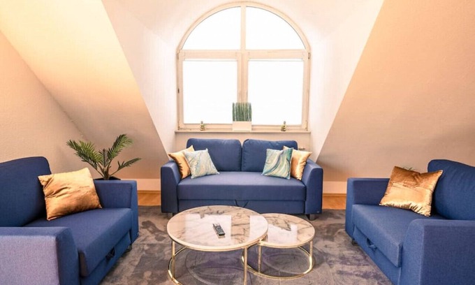 Giessen Apartment | Penthouse-suite Near University