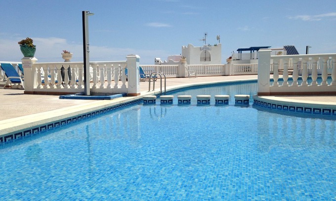 Peniscola Apartment | Penthouse with pool, sea view, sleeps 6