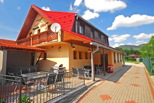 Lucky House | Penzión Lúčky