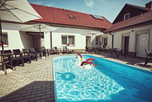 Dolni Dunajovice House | Penzion Kratochvíl