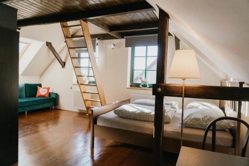 Mnisek House | Penzion Zaječí důl