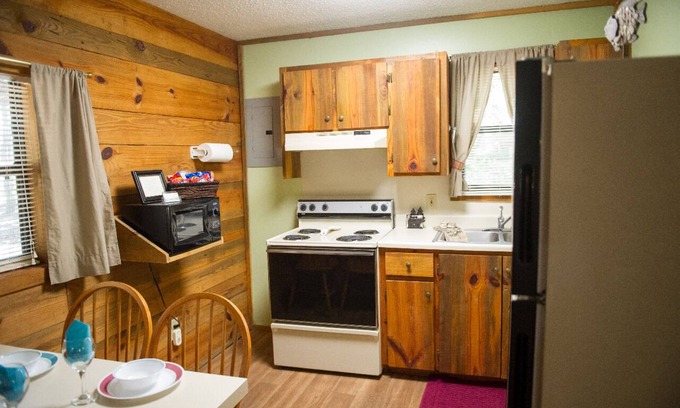 Hochatown Cabin | Perch Awhile- Broken Bow/Hochatown- 1bd
